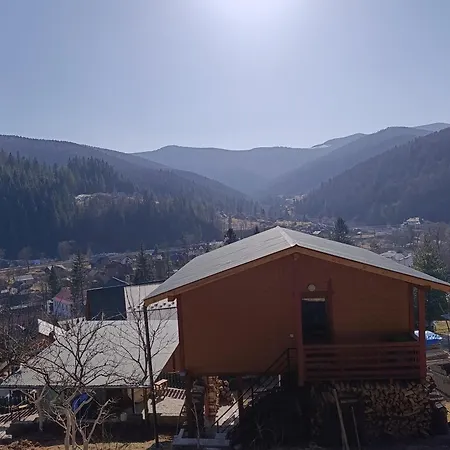 у андрія Yaremche