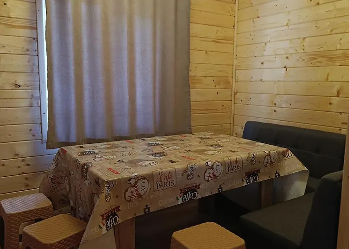 у андрія Lägenhet